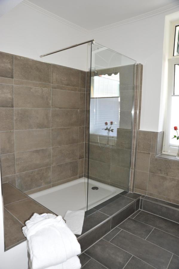 ארקלנץ Hotel Rheinischer Hof מראה חיצוני תמונה
